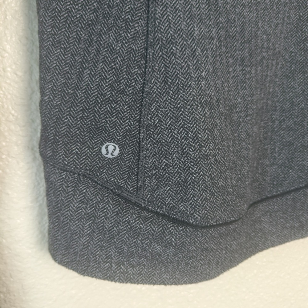 Lululemon Pullover Think Fast Quarter Zip Gray Black Herringbone Sweatshirt Sz 4 - Picture 12 of 13